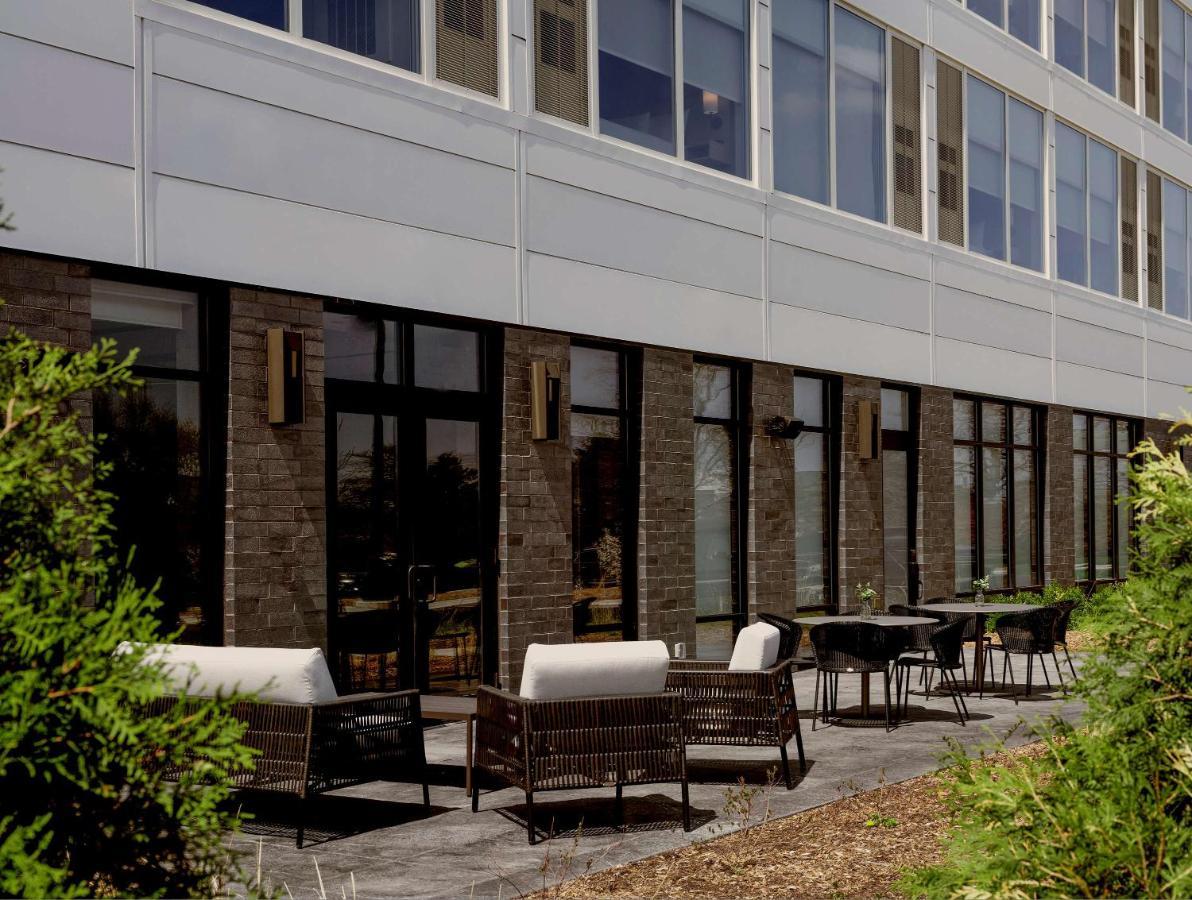 The Forester, A Hyatt Place Hotel Lake Forest Exterior photo